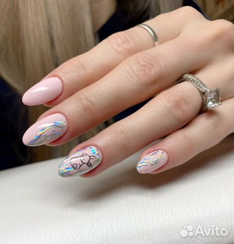 Маникюр с покрытием гель-лаком