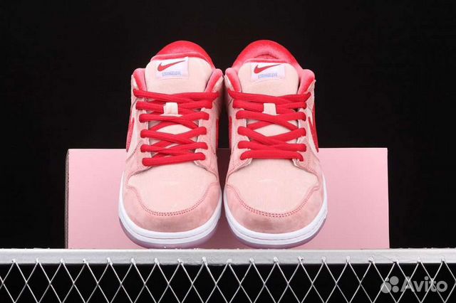 StrangeLove x Nike SB Dunk Low “Valentine’s Day”