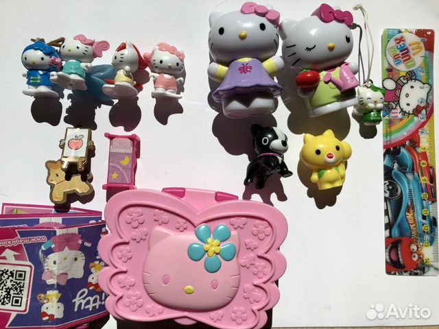 Hello Kitty Мерч Лотом