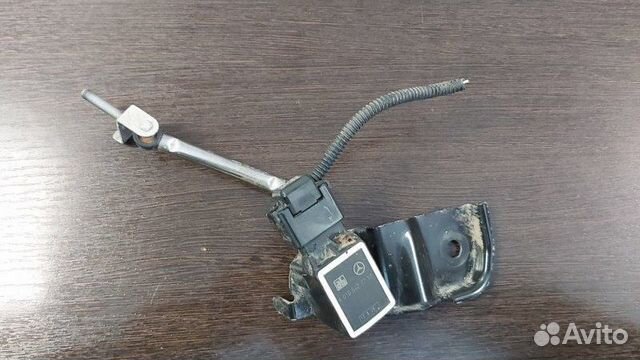 Датчик положения кузова Mercedes S 500 4Matic W221