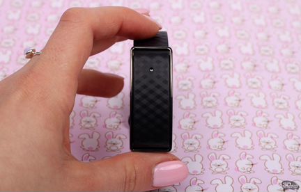 Фитнес браслет honor color band a1