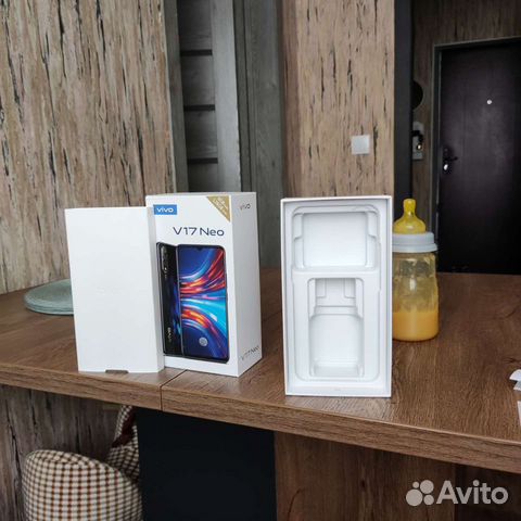 Vivo v 17 neo