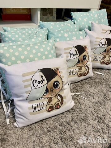 Бортики в кроватку + одеяло/подушка