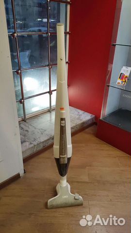 Пылесос Delonghi XLR32LMD