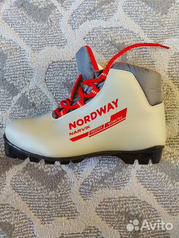 Лыжные ботинки детские 37р