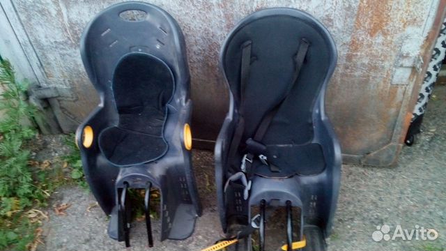 Два детских велокресла на багажник