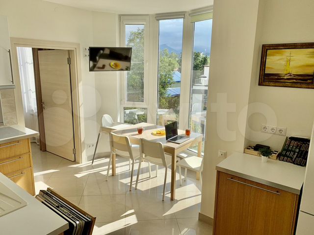 2-к. квартира, 60 м², 9/10 эт.