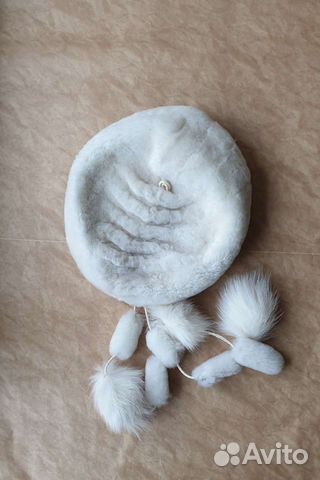 Теплая шапка-берет натур. зимний для девочки новый