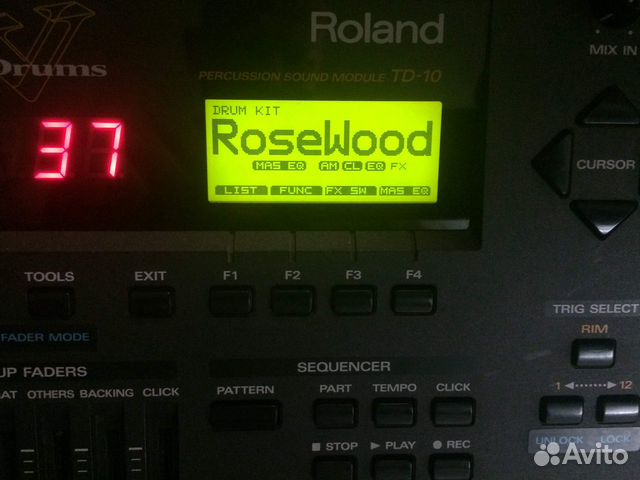Барабанный модуль Roland TD-10