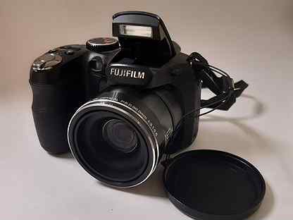 5. Фотоаппарат Fujifilm FinePix S2950