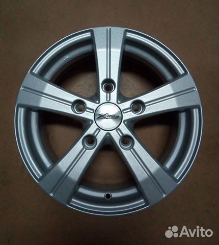 Диски литые R15 X-121 S сверловка 5*139,7 новые