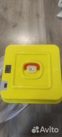 Инкубатор для яиц автоматический