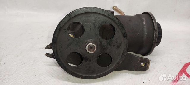 Насос гидроусилителя Toyota Corolla 90 100 110