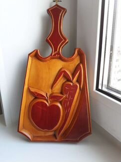 Доска кухонная деревянная резная