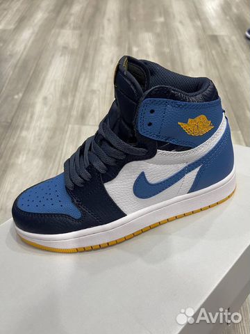 Кроссовки женские новые Nike Air Jordan 1 high