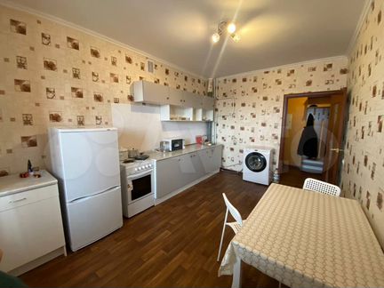 2-к. квартира, 60 м², 5/14 эт.