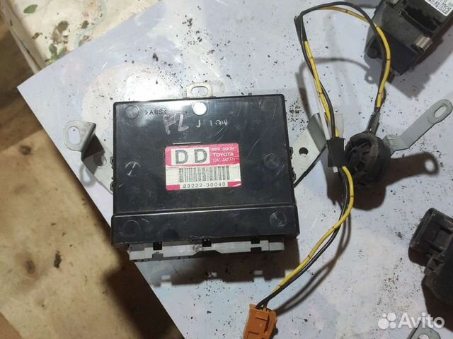 Блок комфорта эбу двери передний левый lexus gs300