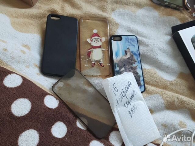 Чехлы и защитное стекло на iPhone 5s