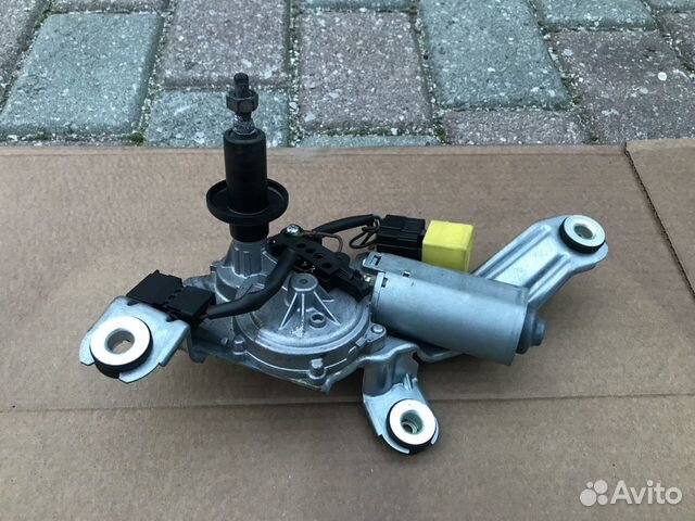 Моторчик стеклоочистителя на Mercedes W210