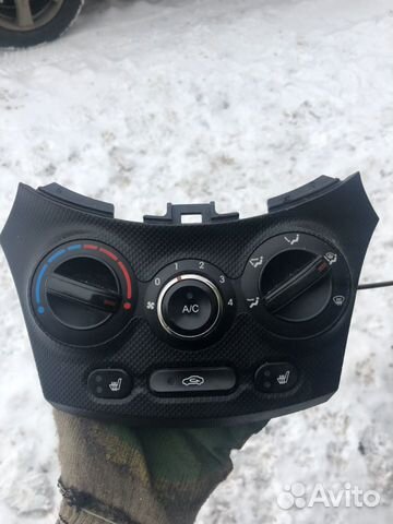 Блок управления печкой Hyundai Solaris 2011-2016