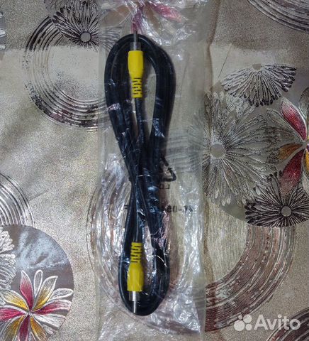 Кабель видео RCA - RCA