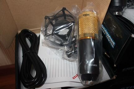 Микрофон BM-800. Конденсаторный. Чёрно-Золотой