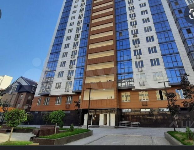 Своб. планировка, 140 м², 8/15 эт.