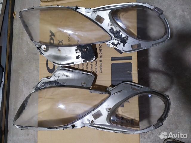 Стекла фар Lexus GS