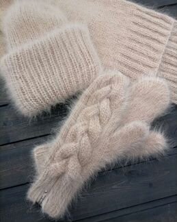 Головные уборы женские