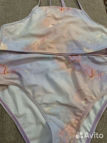 Купальник для девочки новый 10-12 лет
