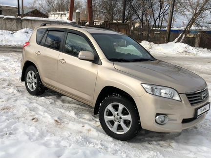 Toyota RAV4 2.0 CVT, 2011, 105 000 км