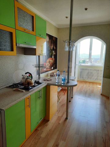 2-к. квартира, 55 м², 5/5 эт.