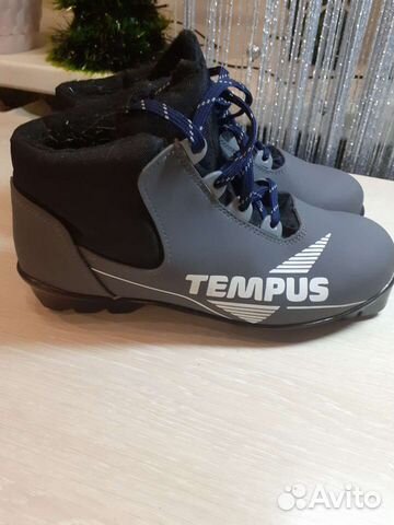 Лыжные ботинки 38 размера