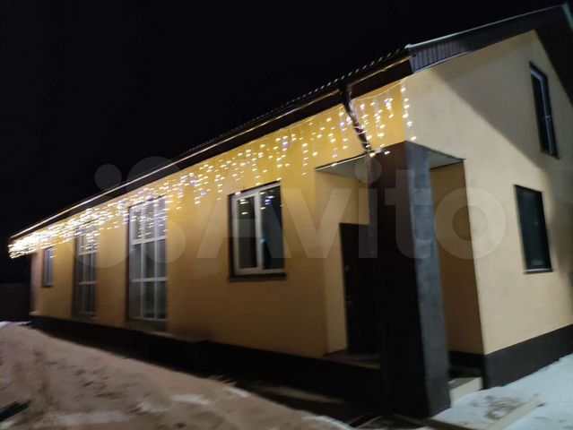 Коттедж 200 м² на участке 15 сот.