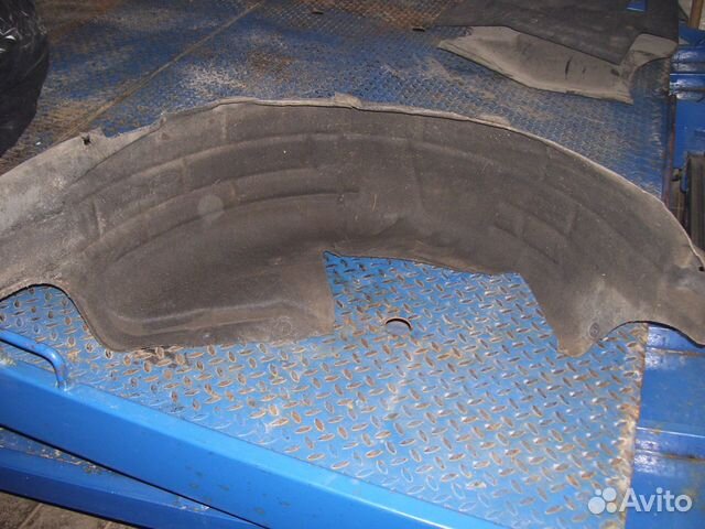 Форд мондео 4 Подкрылок задний R