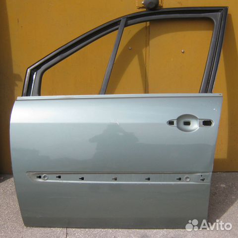 Рено Сценик 2 дверь водительская