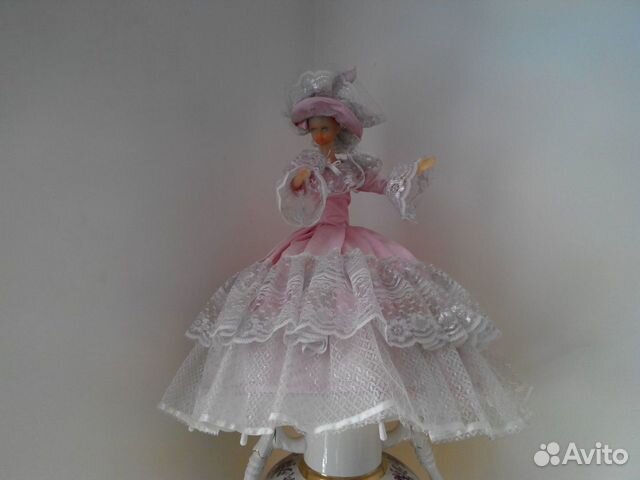 Антикварная кукла