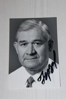 Автограф Владимира Юрзинова