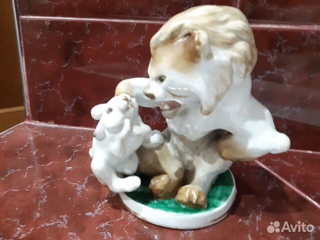 Статуэтка Лев и заяц, лфз 60-е г.г. СССР