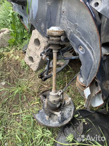 Задний правый привод Мерседес w210 e320