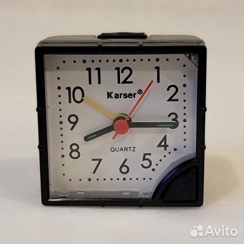 Часы будильник кварц