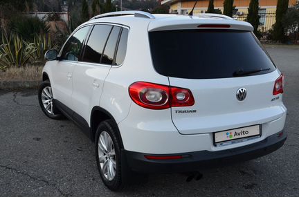 Volkswagen Tiguan, 2010