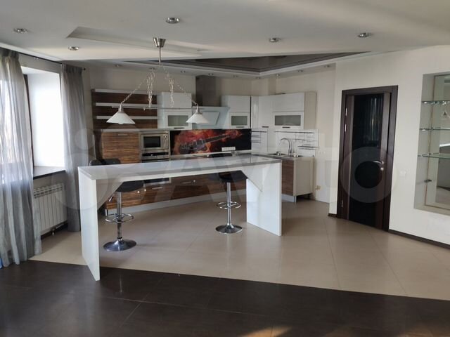 2-к. квартира, 87,5 м², 13/16 эт.