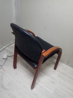 Стул дерево и кожа