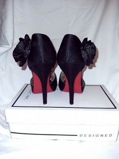 Босоножки, как у Оксаны Акиньшиной в фильме 