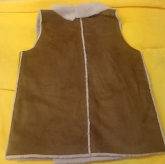 Тёплый жилет от Primark