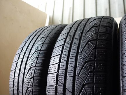 245 50 18 Pirelli Winter 210 Sottozero Serie II 9N