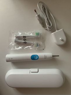 Электрическая зубная щетка Philips