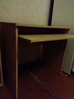 Стол компьютерный