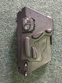 Блок управления сидением задний левый W 220